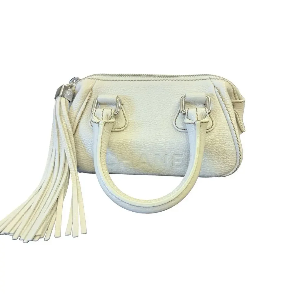 Chanel LAX Bowler Bag Cream Pebbled Leather Silver Tassel Series 8 2003 - Picture 3 of 14